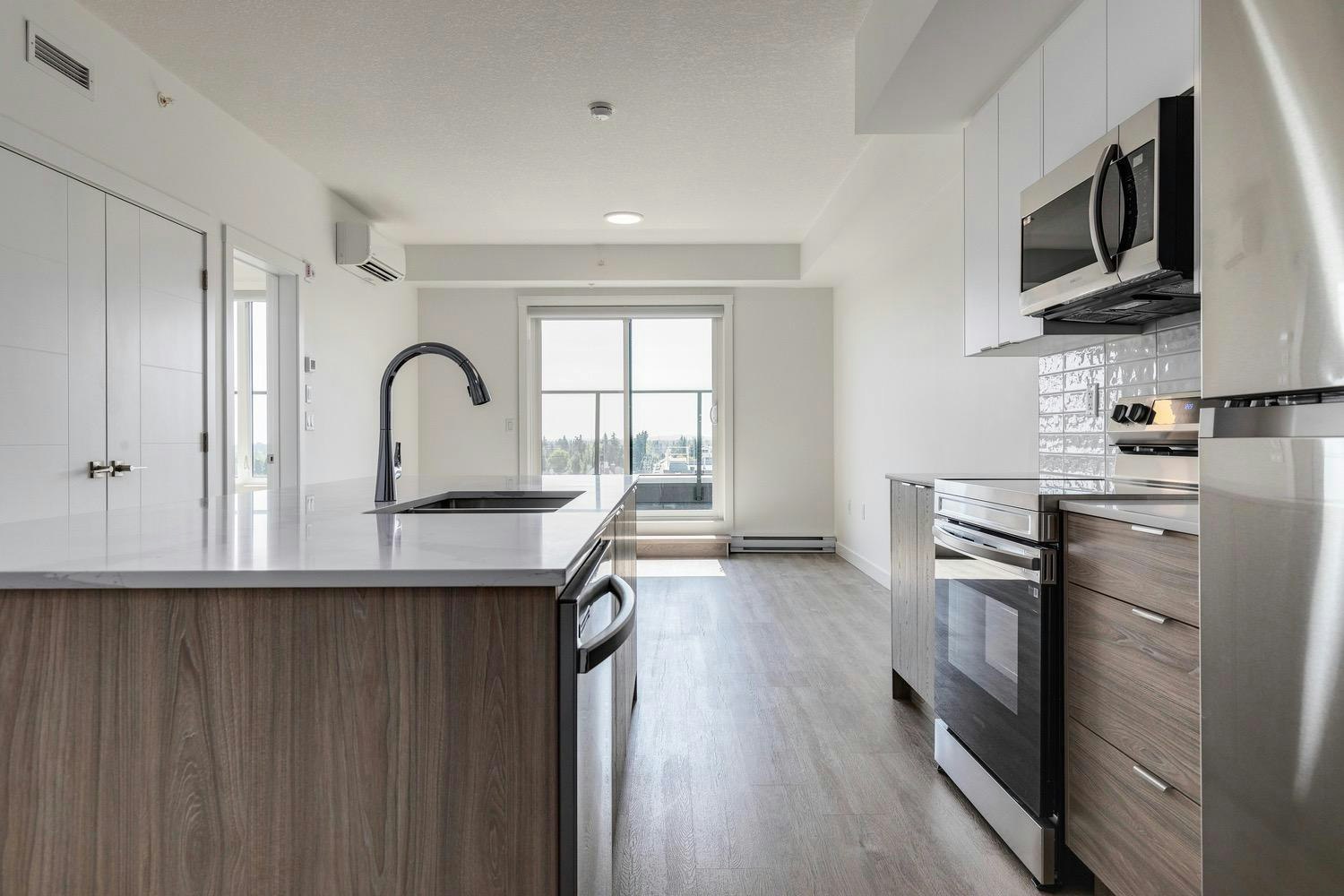 Floor plan T-3350 19 Street Southwest, Calgary, AB, T2T 6V7 - 14
