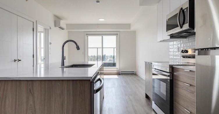 Floor plan T-3350 19 Street Southwest, Calgary, AB, T2T 6V7 - 14