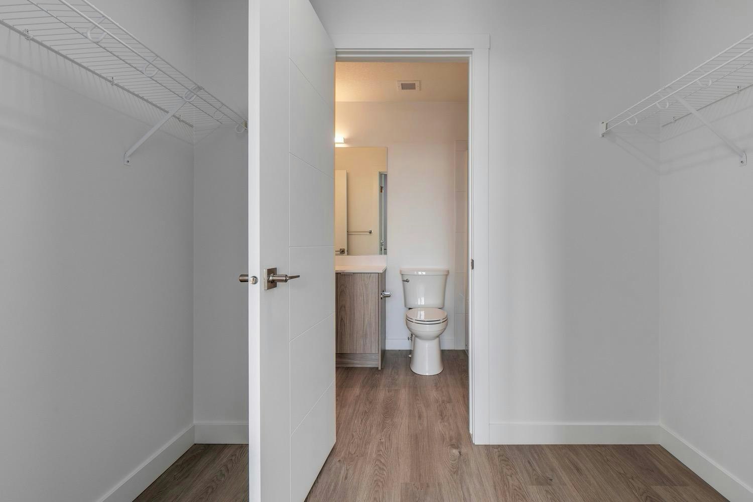 Floor plan T-3350 19 Street Southwest, Calgary, AB, T2T 6V7 - 7