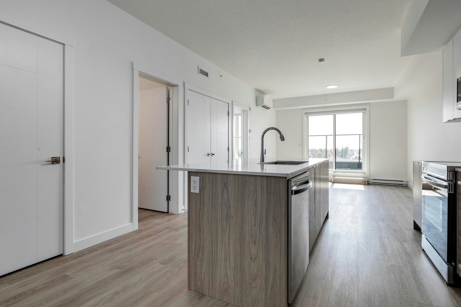 Floor plan T-3350 19 Street Southwest, Calgary, AB, T2T 6V7 - 15