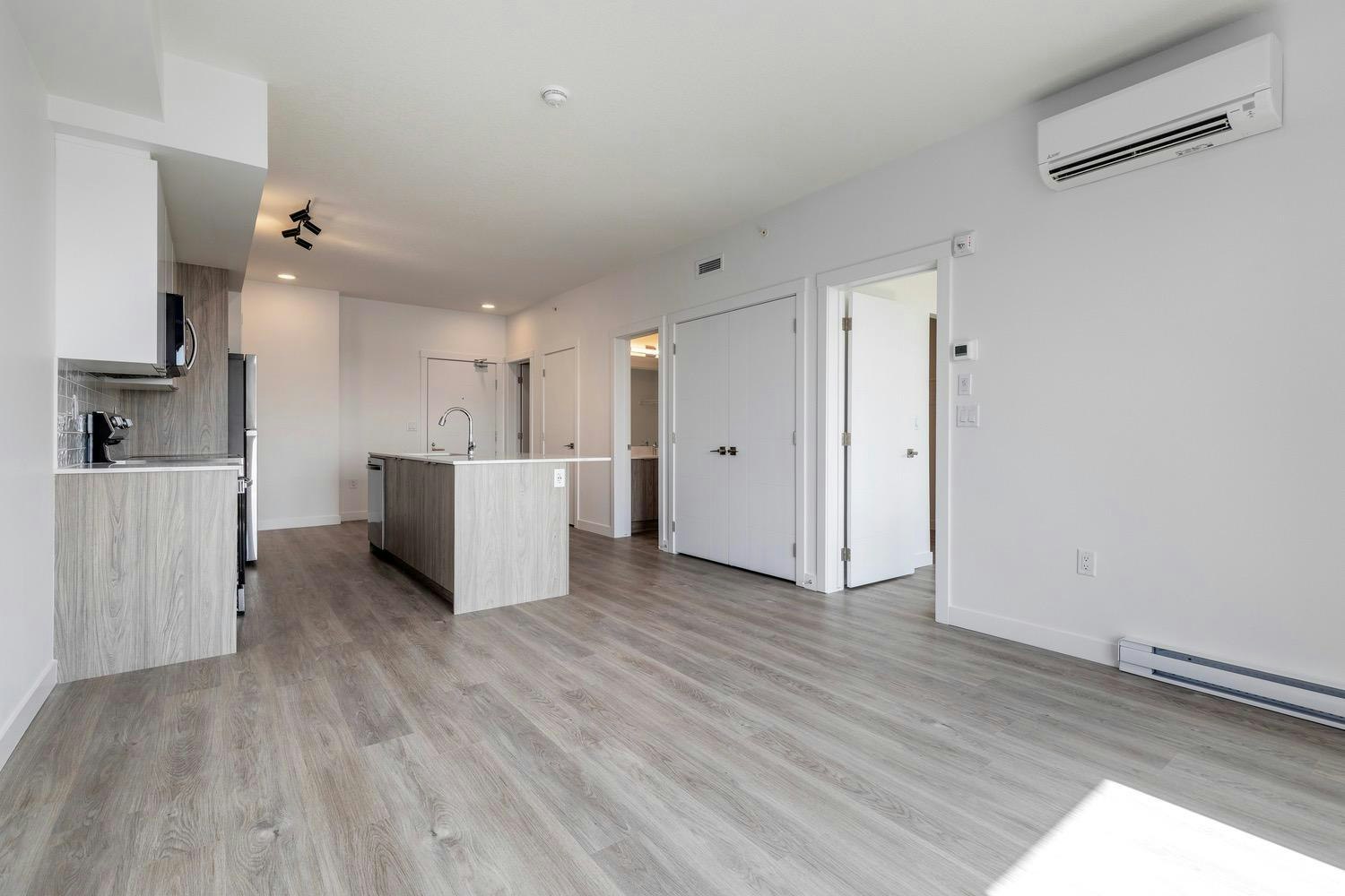Floor plan T-3350 19 Street Southwest, Calgary, AB, T2T 6V7 - 5
