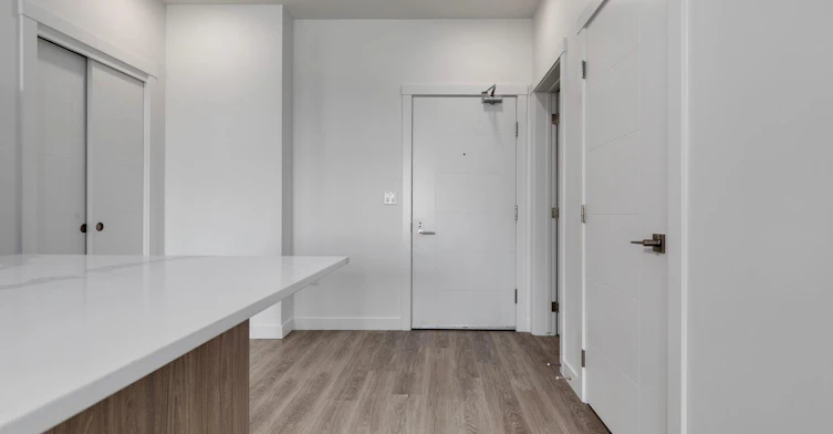 Floor plan T-3350 19 Street Southwest, Calgary, AB, T2T 6V7 - 12