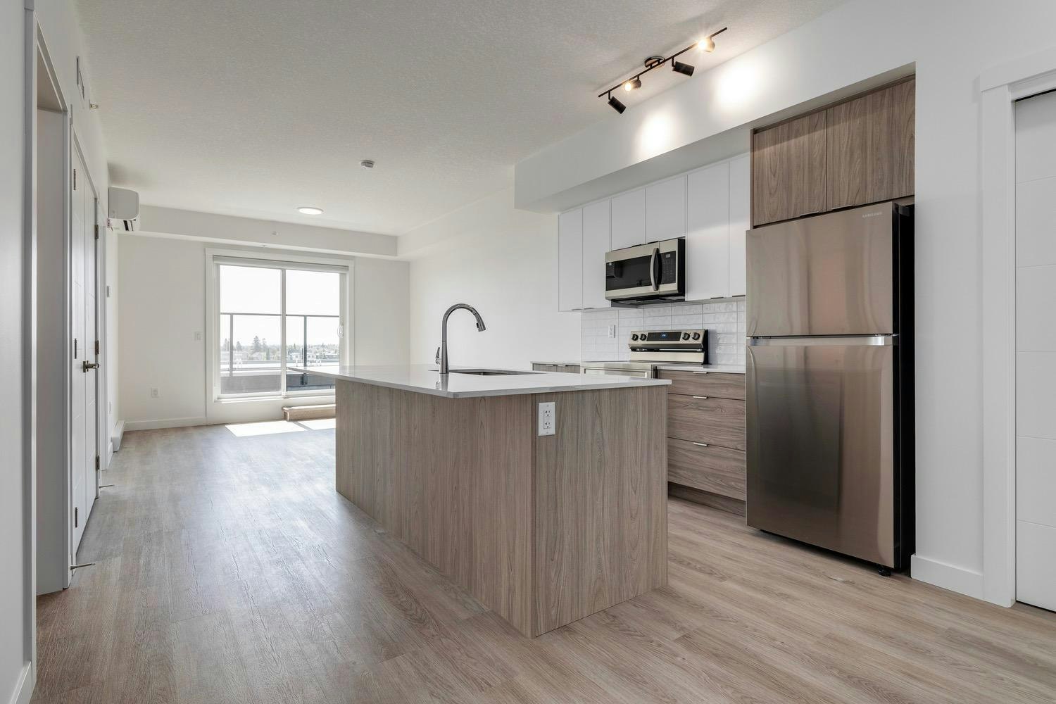 Floor plan T-3350 19 Street Southwest, Calgary, AB, T2T 6V7 - 13