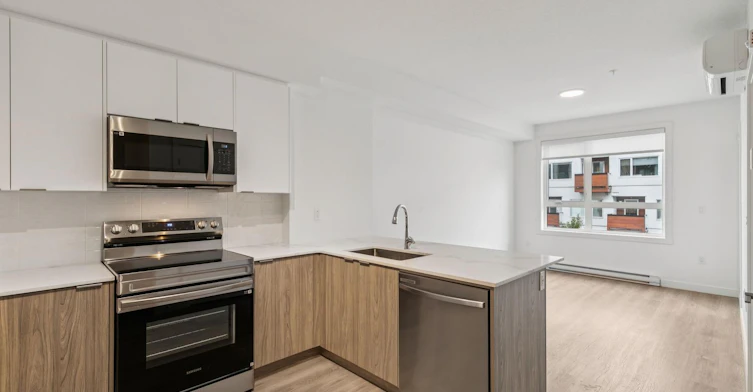 Floor plan C4-3350 19 Street Southwest, Calgary, AB, T2T 6V7 - 4