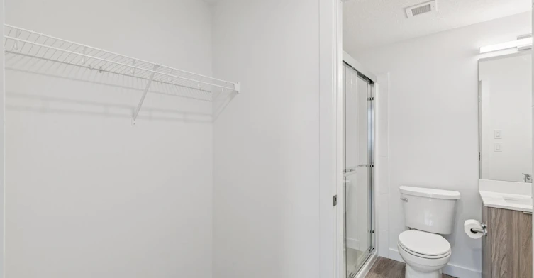 Floor plan C4-3350 19 Street Southwest, Calgary, AB, T2T 6V7 - 12