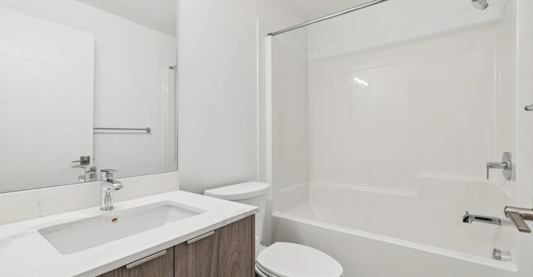 Floor plan C4-3350 19 Street Southwest, Calgary, AB, T2T 6V7 - 2