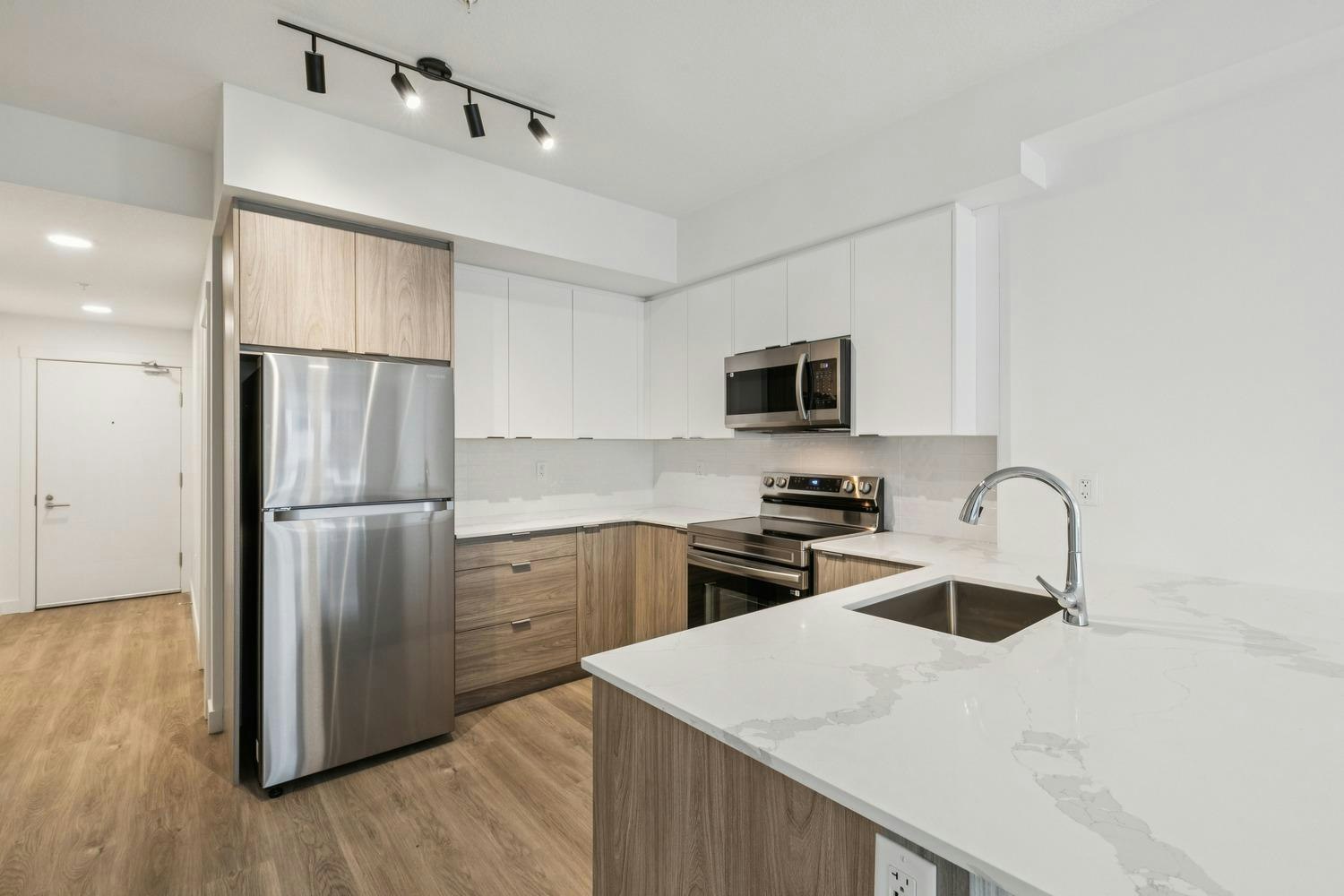 Floor plan C4-3350 19 Street Southwest, Calgary, AB, T2T 6V7 - 7