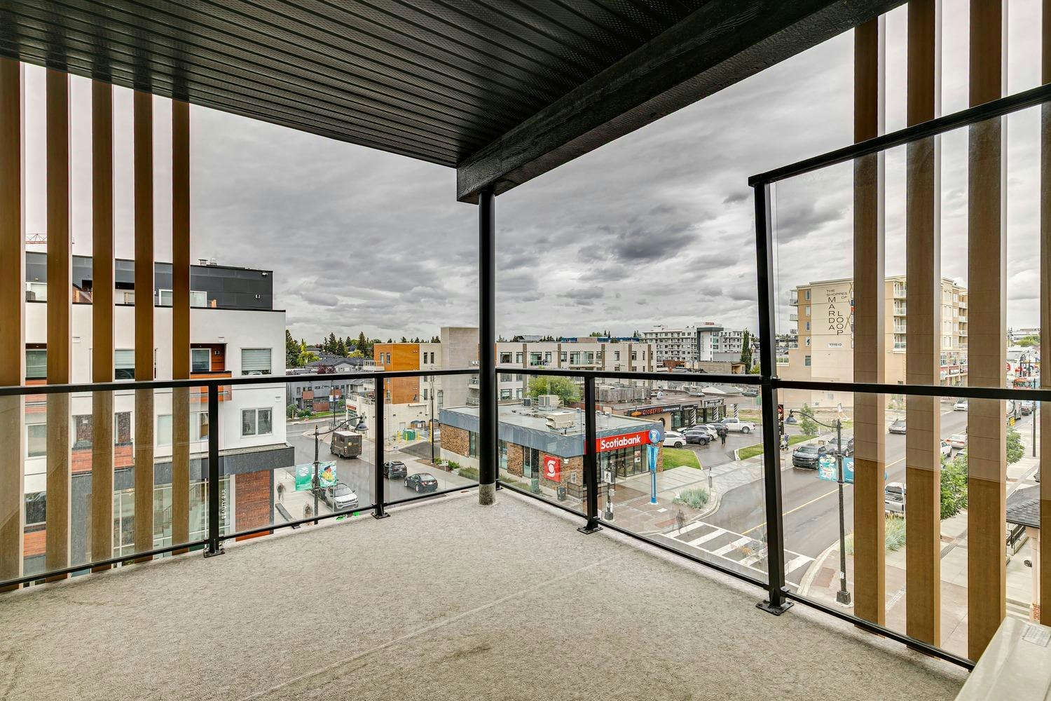 Floor plan E-3350 19 Street Southwest, Calgary, AB, T2T 6V7