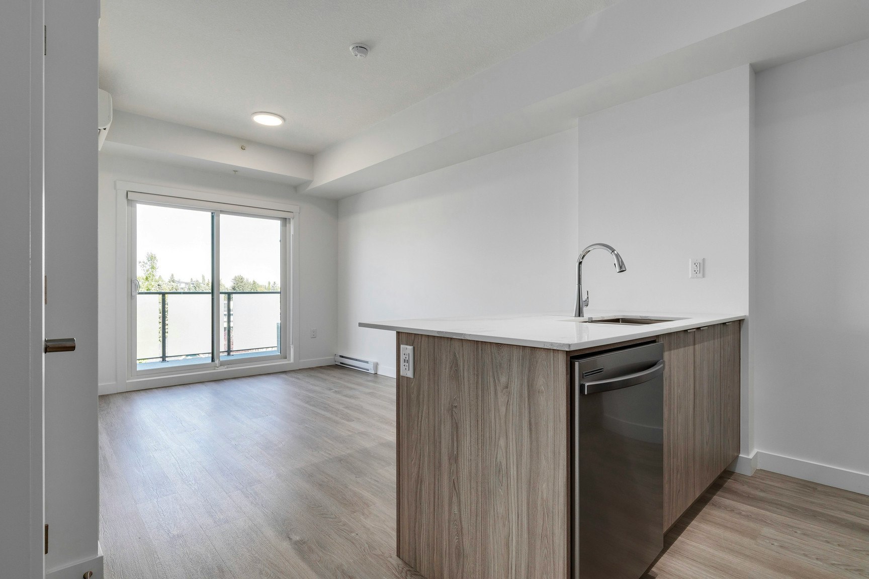 3350 19 Street Southwest, Calgary, AB, T2T 6V7 - 35
