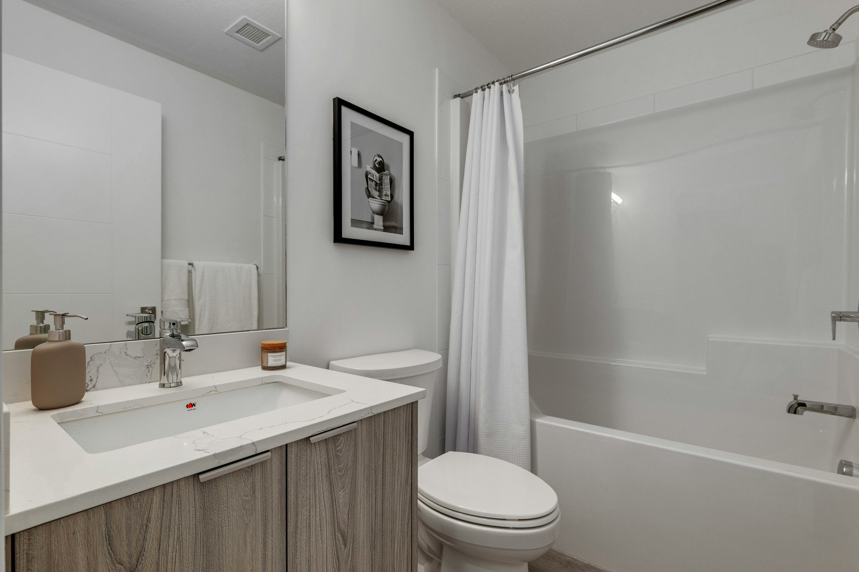 3350 19 Street Southwest, Calgary, AB, T2T 6V7 - 4