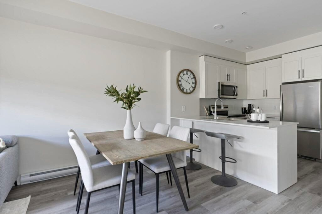 602-540 N Dougall Road, Kelowna, BC - 2