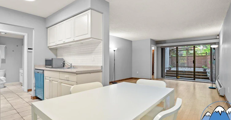 102-1945 Woodway Place, Burnaby, BC, V5B 4S4 - 8