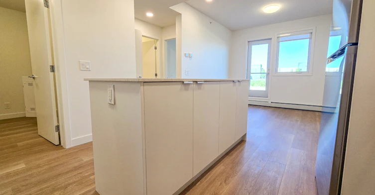 2105-8500 19 Avenue Southeast, Calgary, AB, T2A 7W8 - 3