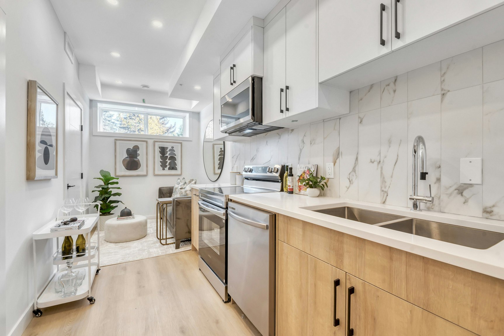 5-3719 14 Street Southwest, Calgary, AB, T2T 3W2 - 3