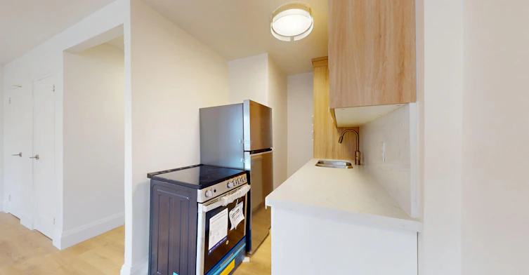 1 Marquette Avenue, Toronto, ON, M6A 1X8 - 14
