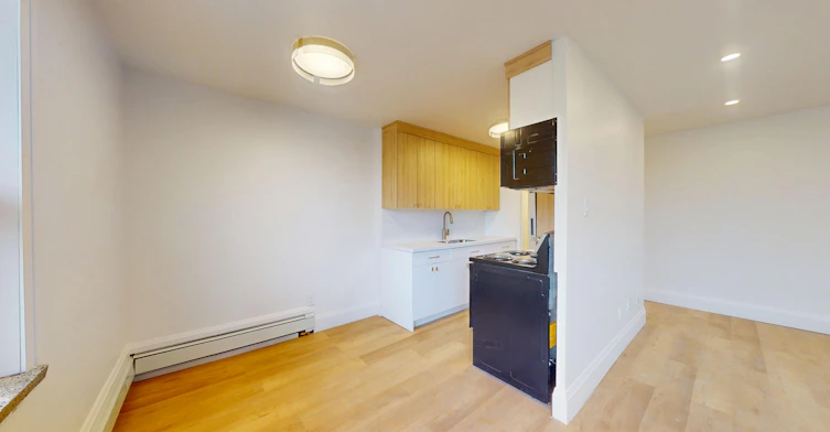 1 Marquette Avenue, Toronto, ON, M6A 1X8 - 6