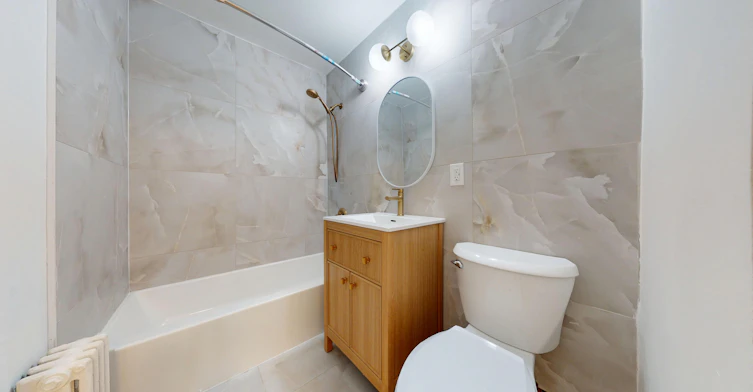1 Marquette Avenue, Toronto, ON, M6A 1X8 - 17