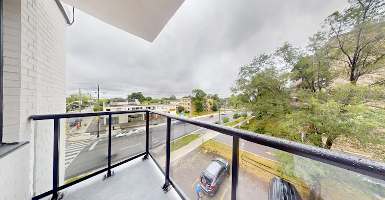1 Marquette Avenue, Toronto, ON, M6A 1X8 - 5