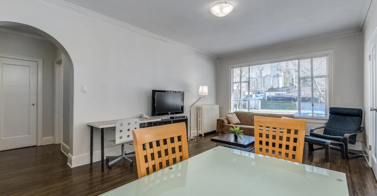 2-935 Jervis Street, Vancouver, BC, V6E 2B5 - 7