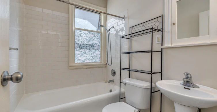 2-935 Jervis Street, Vancouver, BC, V6E 2B5 - 18