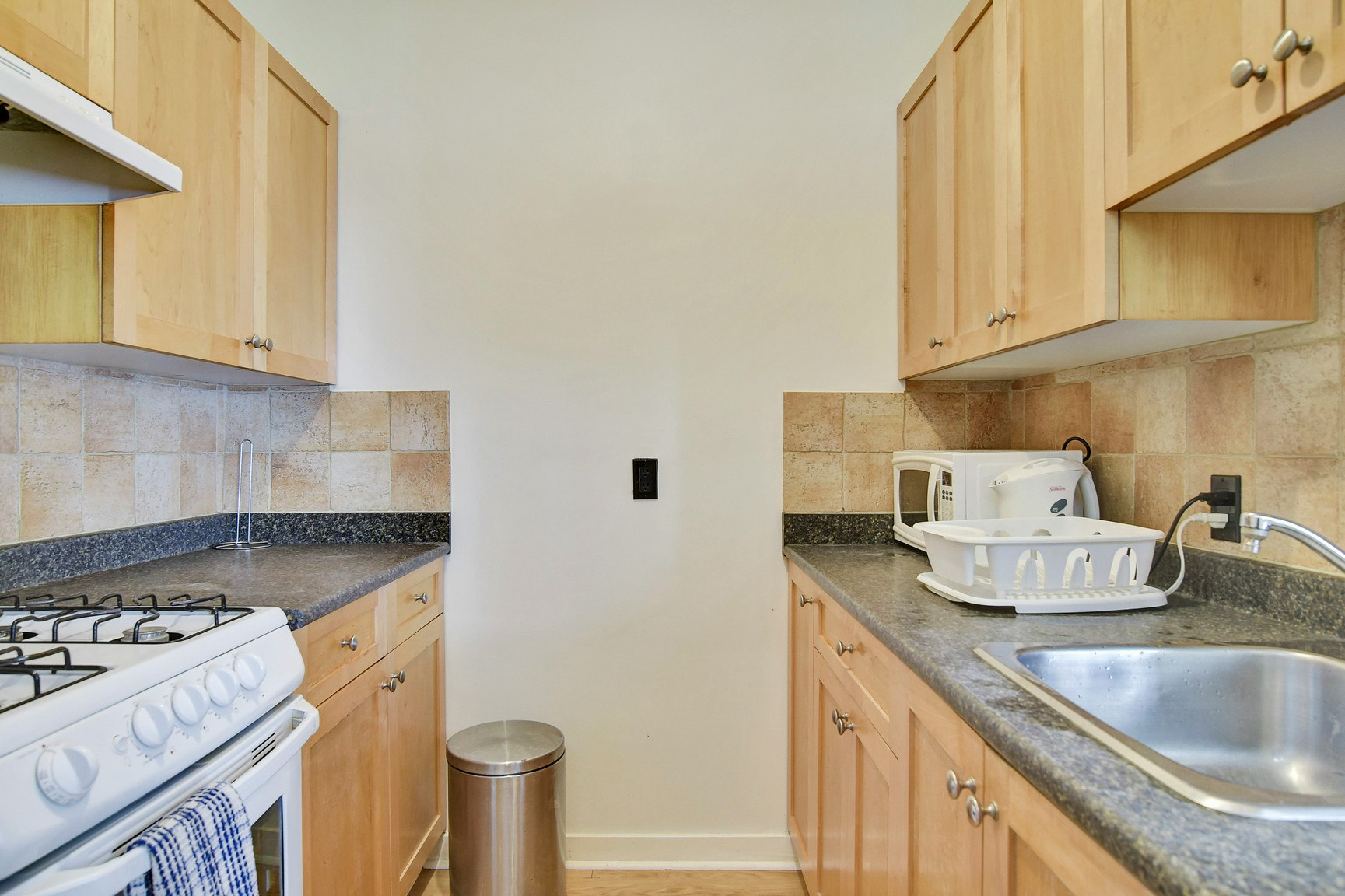 6-935 Jervis Street, Vancouver, BC, V6E 2B5 - 10