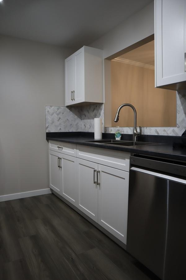 106-2357 Whyte Avenue, Port Coquitlam, BC, V3C 2A3 - 8