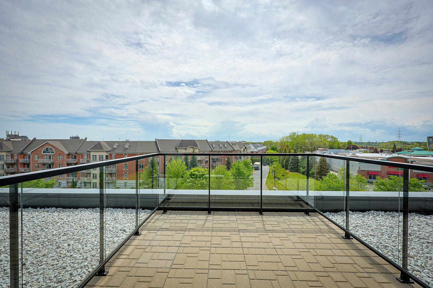 A422-815 Gagné Rue, Montréal, QC, H8P 0A4 - 23