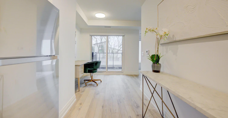 169 Borden Avenue North, Kitchener, ON, N2H 0E2 - 2