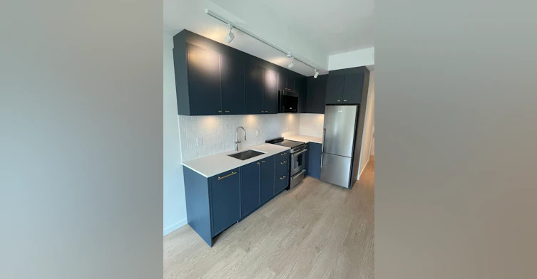 307-1807 Larch Street, Vancouver, BC, V6K 0H6 - 4