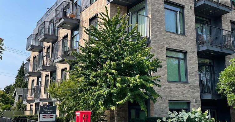 307-1807 Larch Street, Vancouver, BC, V6K 0H6 - 2