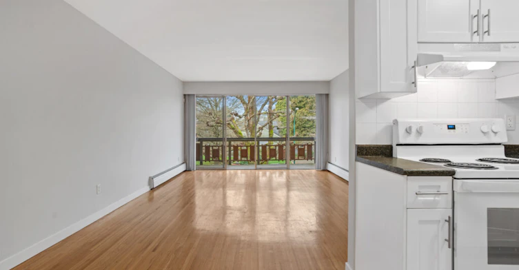 6162-4-6111 Tisdall Street, Vancouver, BC, V5Z 3M9 - 9