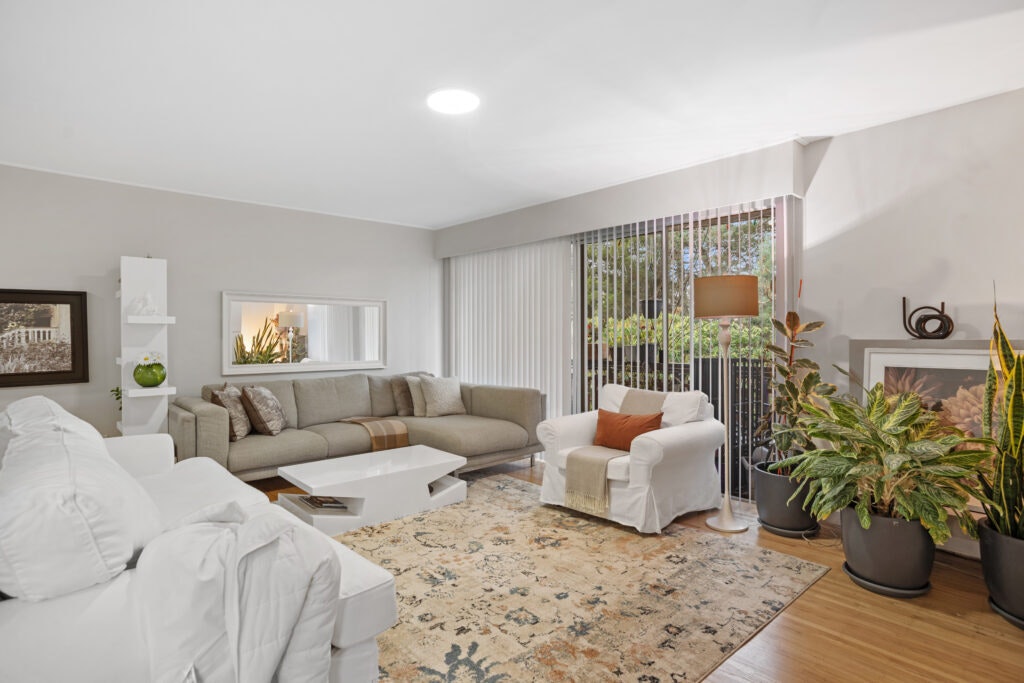 6162-4-6111 Tisdall Street, Vancouver, BC, V5Z 3M9 - 2