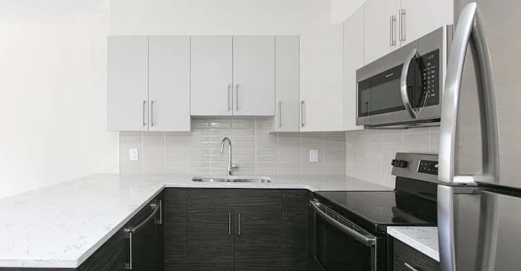 1745 Cedar Avenue, Montréal, QC, H3G 1A7 - 3