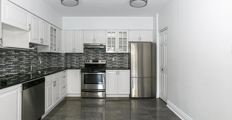 1745 Cedar Avenue, Montréal, QC, H3G 1A7 - 10