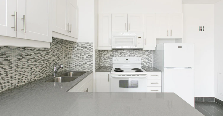 1745 Cedar Avenue, Montréal, QC, H3G 1A7 - 24