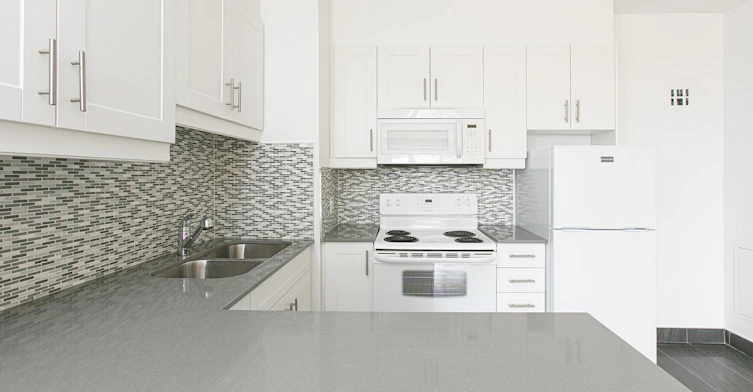 1745 Cedar Avenue, Montréal, QC, H3G 1A7 - 24