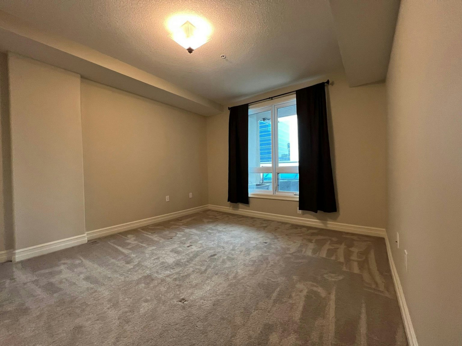 10142 111 Street Northwest, Edmonton, AB, T5K 1K6 - 8