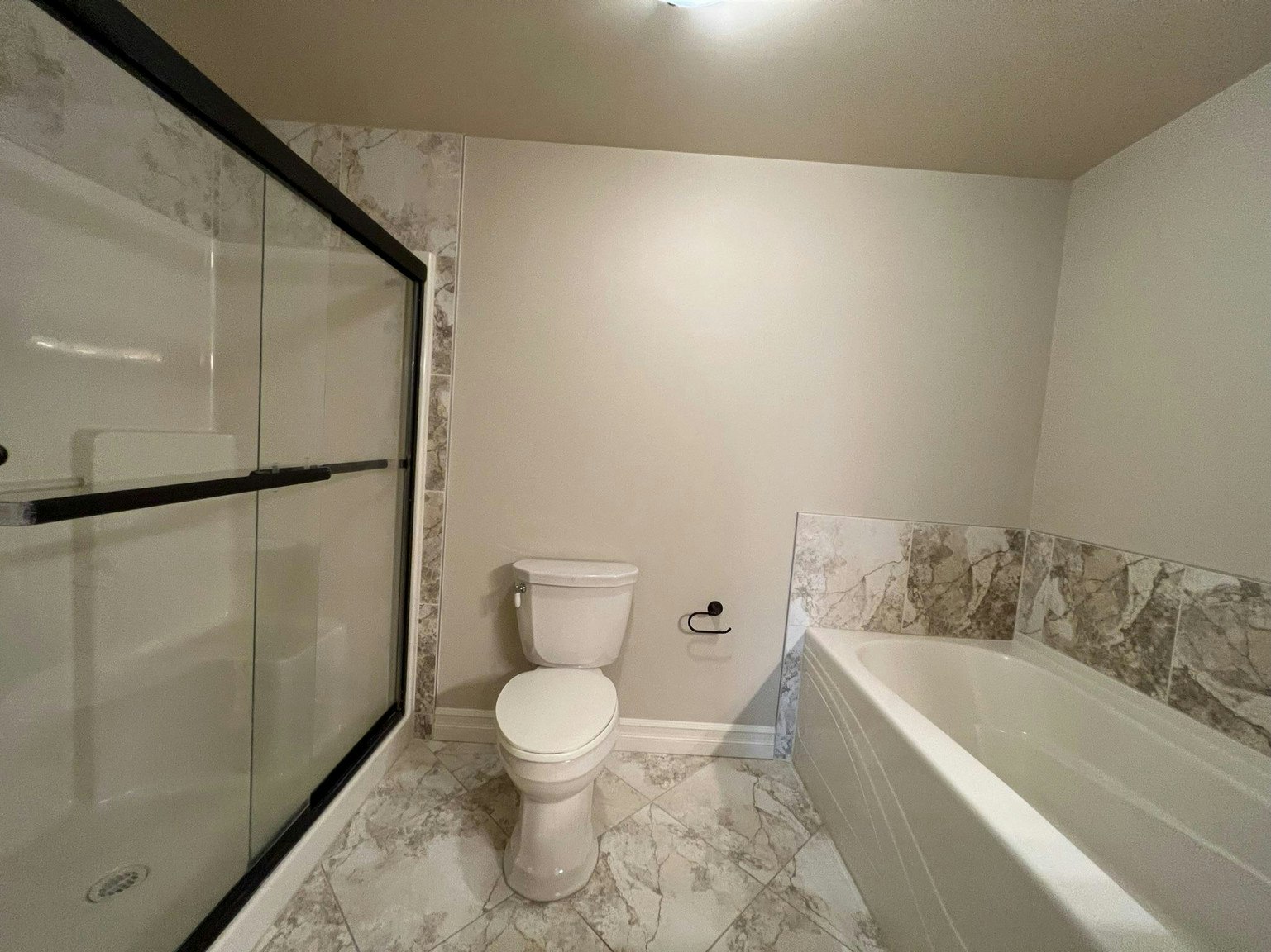 10142 111 Street Northwest, Edmonton, AB, T5K 1K6 - 11