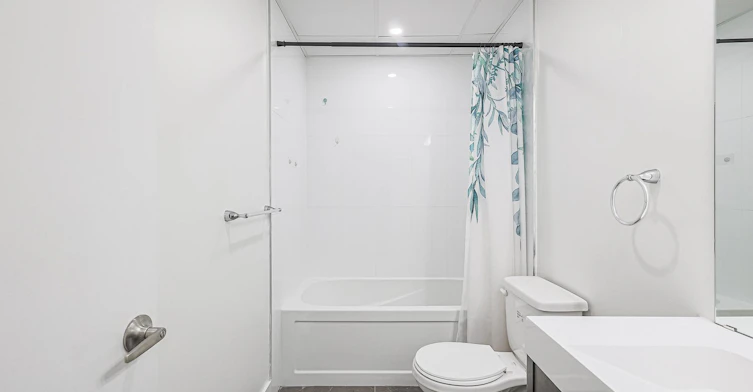304-3020 Dundas Street West, Toronto, ON, M6P 1Z3 - 19