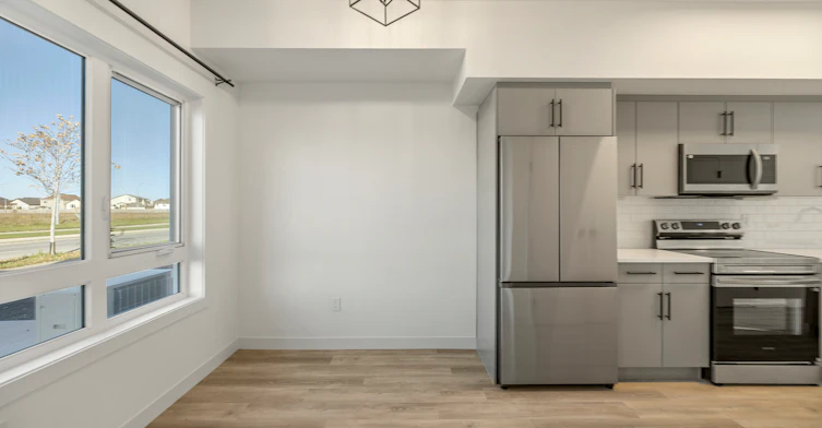 103-11 Merkel Manza Boulevard, Winnipeg, MB, R2C 5S2 - 4
