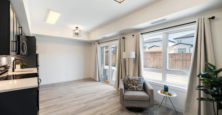 504-11 Merkel Manza Boulevard, Winnipeg, MB, R2C 5S2 - 5