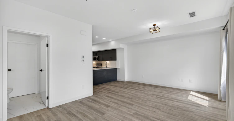 423-11 Merkel Manza Boulevard, Winnipeg, MB, R2C 5S2 - 9