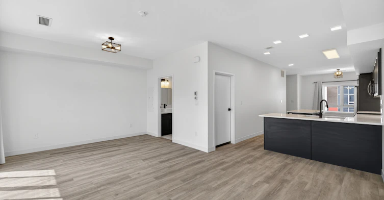 423-11 Merkel Manza Boulevard, Winnipeg, MB, R2C 5S2 - 8