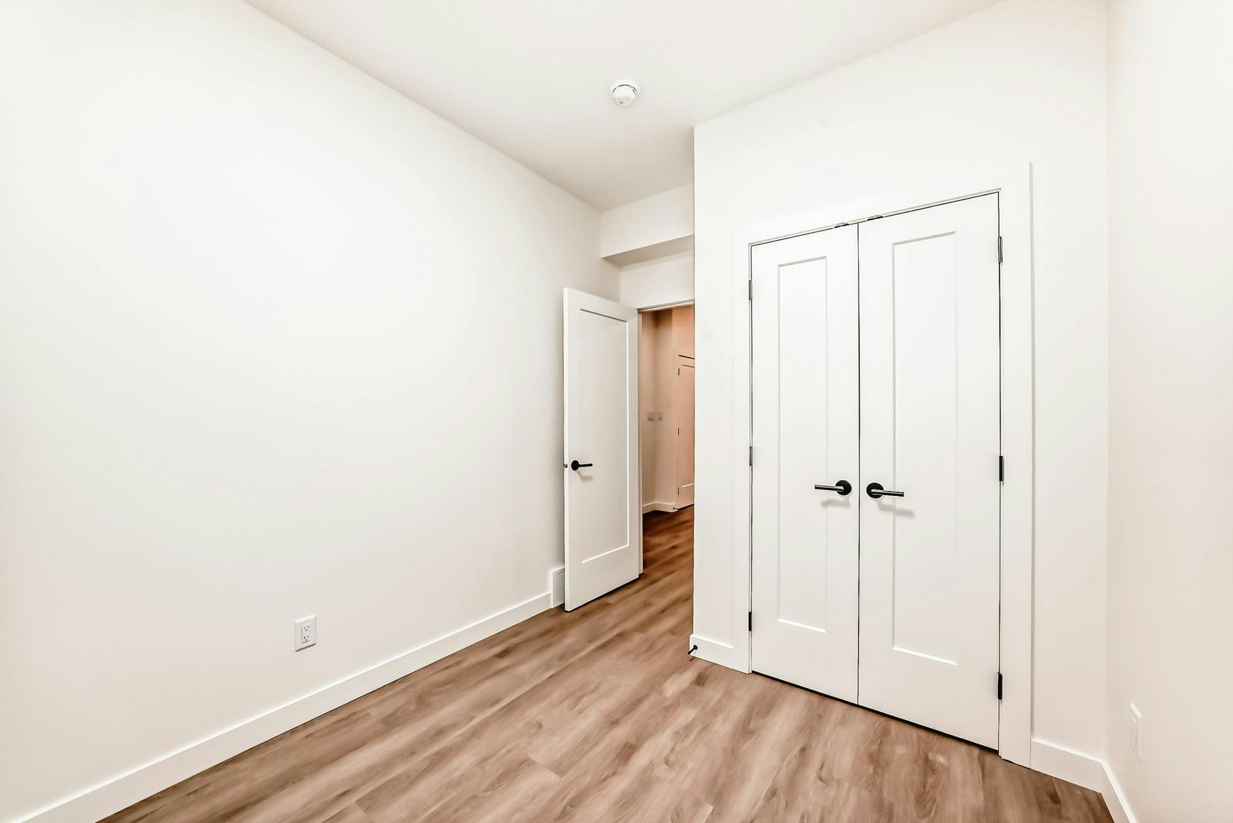 15720 103 Avenue Northwest, Edmonton, AB, T5P 0P6 - 14