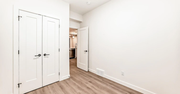 15720 103 Avenue Northwest, Edmonton, AB, T5P 0P6 - 17
