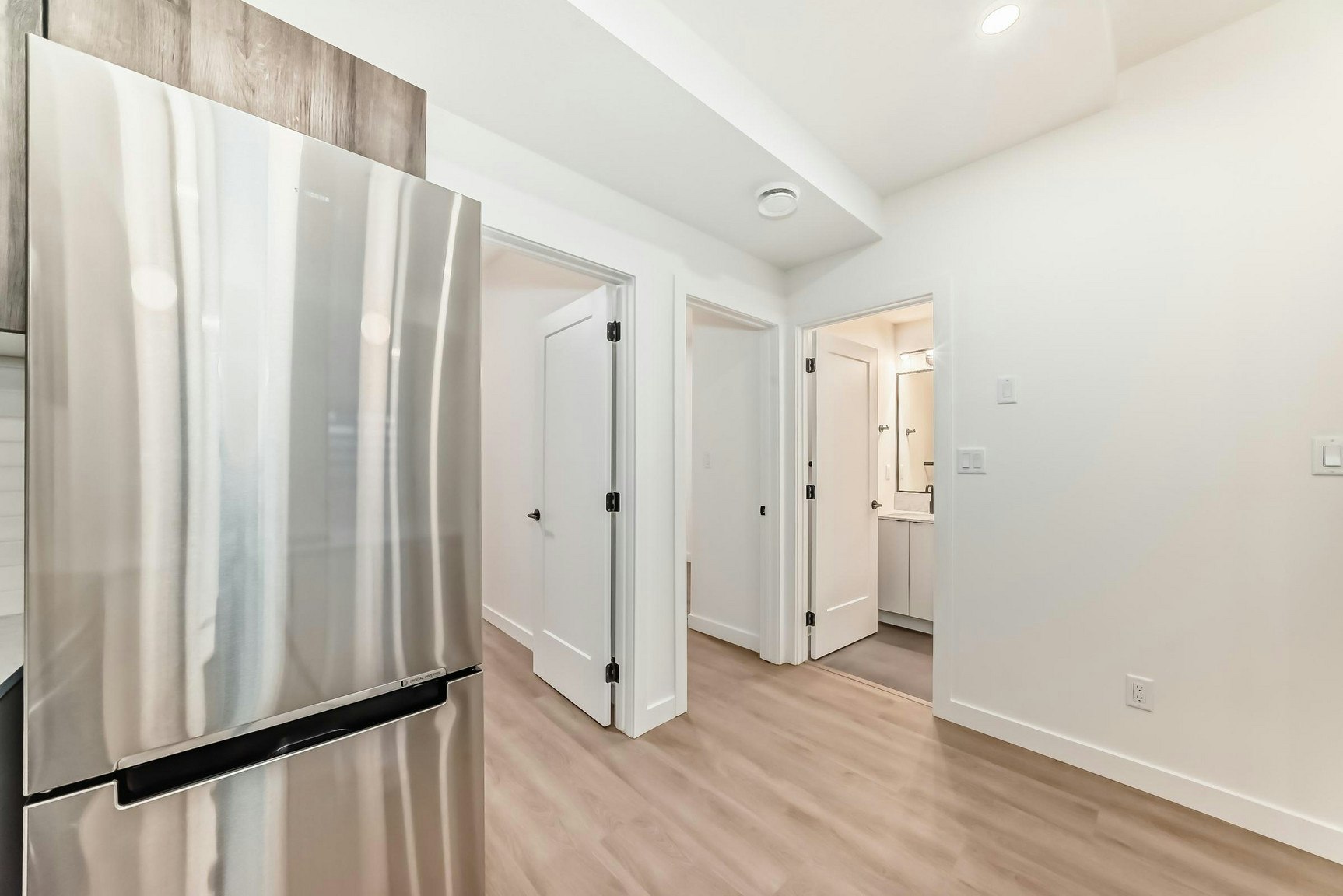 15720 103 Avenue Northwest, Edmonton, AB, T5P 0P6 - 9