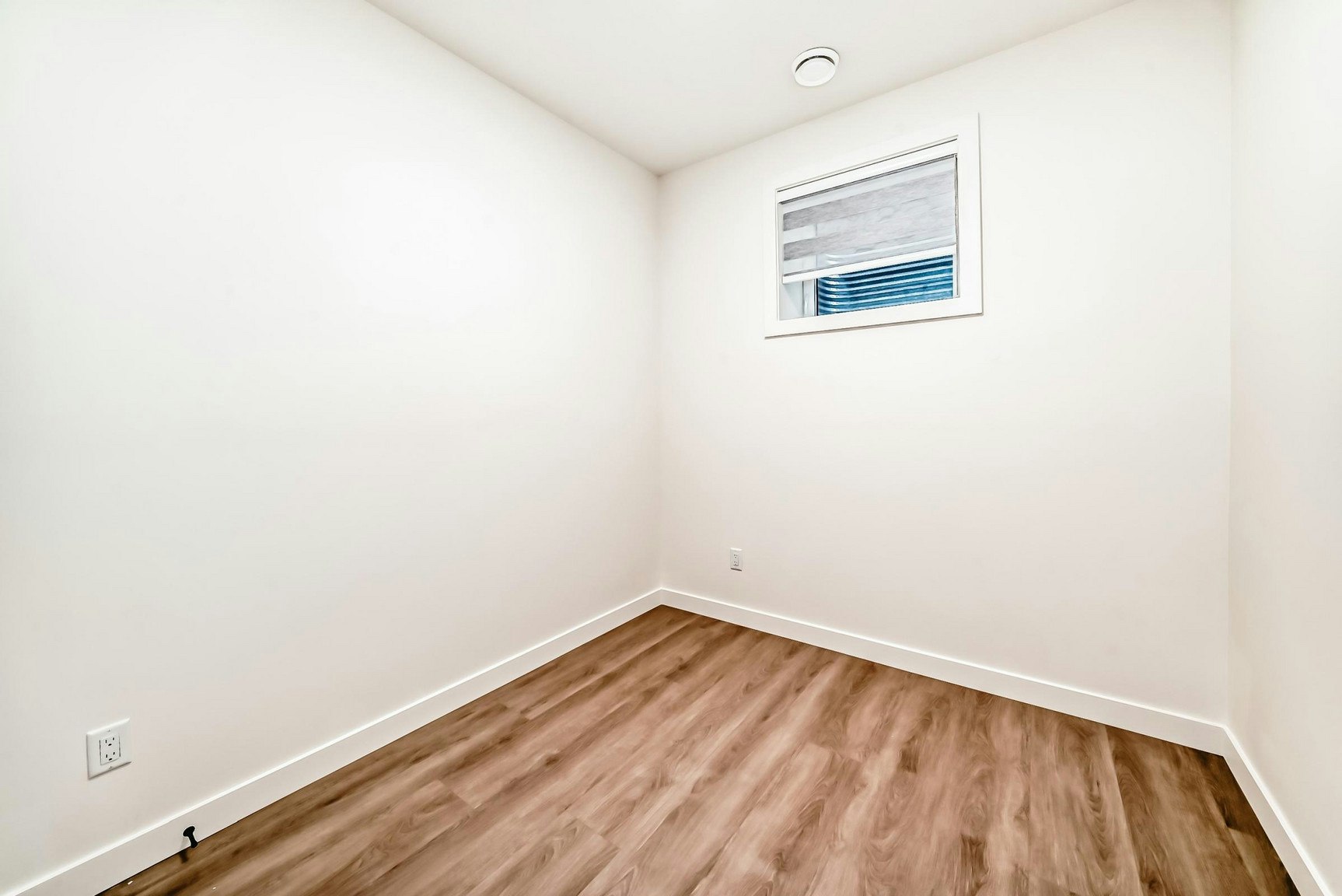 15720 103 Avenue Northwest, Edmonton, AB, T5P 0P6 - 13