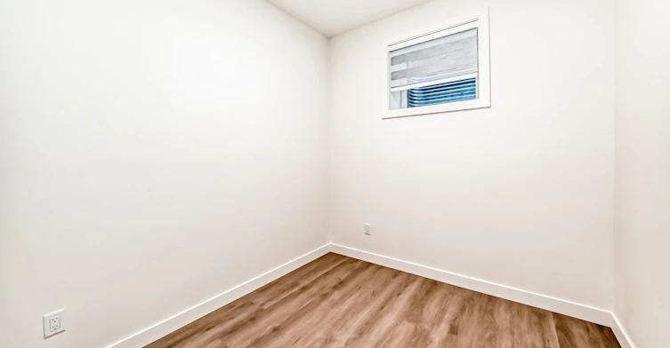 15720 103 Avenue Northwest, Edmonton, AB, T5P 0P6 - 13
