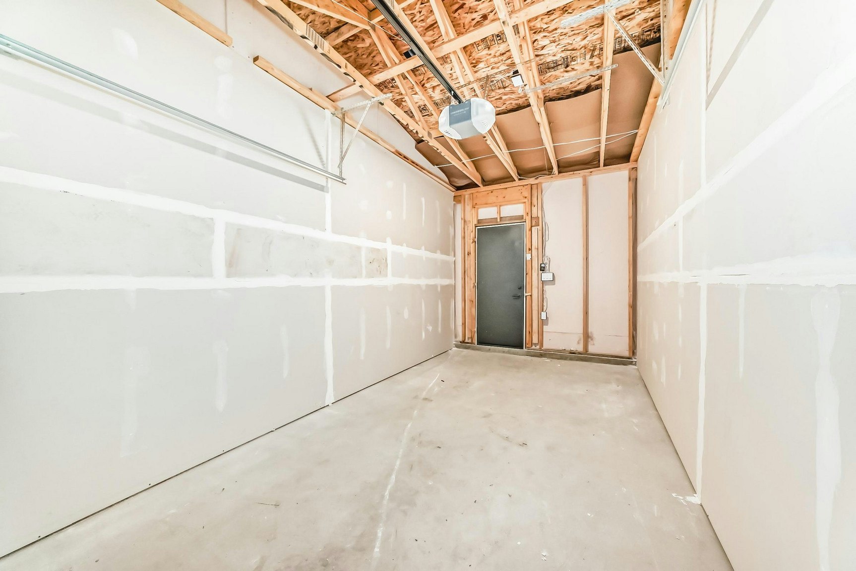 15720 103 Avenue Northwest, Edmonton, AB, T5P 0P6 - 30