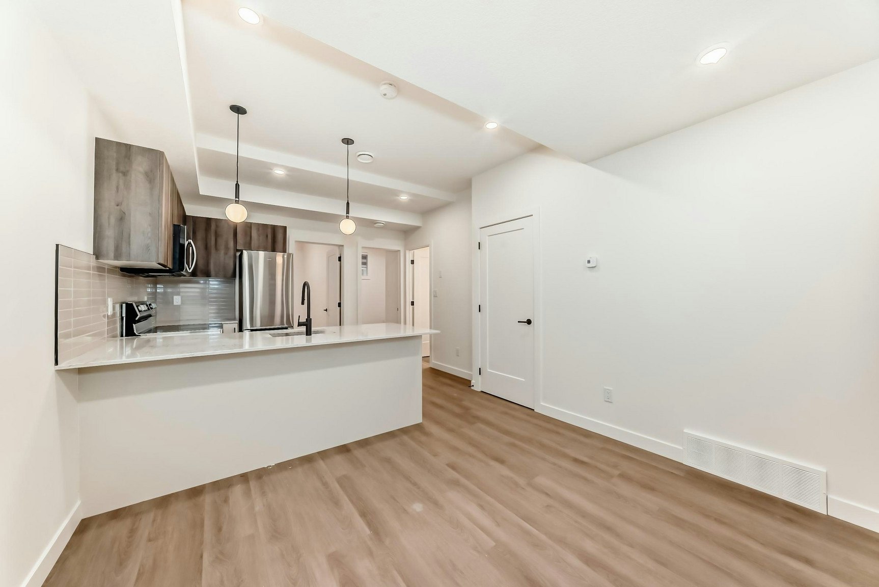 15720 103 Avenue Northwest, Edmonton, AB, T5P 0P6 - 10
